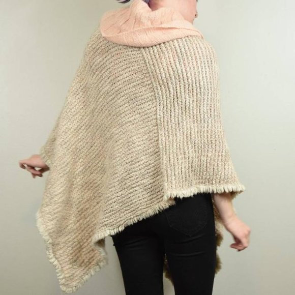 Cocogio Salmon Pink Italian Wool Blend Cowl Poncho/Cape - Picture 5 of 11